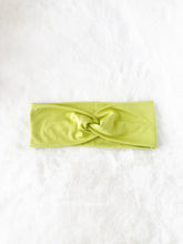 Load image into Gallery viewer, Solid Bamboo Twist Headband
