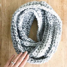 Load image into Gallery viewer, Marble Infinity Scarf, Grey Chunky Crochet Scarf, Oversized Infinity Scarf, Chunky Crochet Cowl, Thick Crochet Scarf, Wool Winter Scarf
