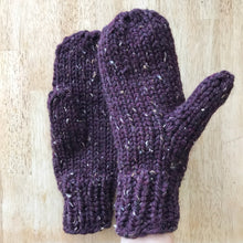 Load image into Gallery viewer, PATTERN - Classic Chunky Knit Winter Mittens
