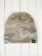 Load image into Gallery viewer, Faded Camo Slouchy Beanie