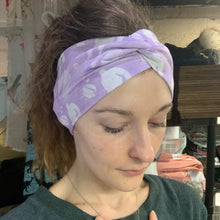 Load image into Gallery viewer, Lilac Hockey Bamboo Twist Headband