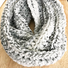 Load image into Gallery viewer, Marble Infinity Scarf, Grey Chunky Crochet Scarf, Oversized Infinity Scarf, Chunky Crochet Cowl, Thick Crochet Scarf, Wool Winter Scarf
