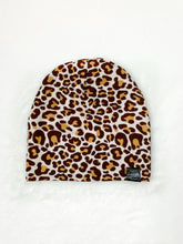 Load image into Gallery viewer, Leopard Print Slouch Beanie
