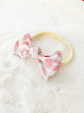 Load image into Gallery viewer, Small Bow Baby Headband - Blush Leopard
